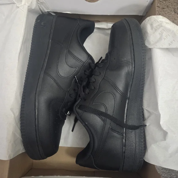 Nike Air Force 1s Black Men's Sneakers - Picture 2 of 11